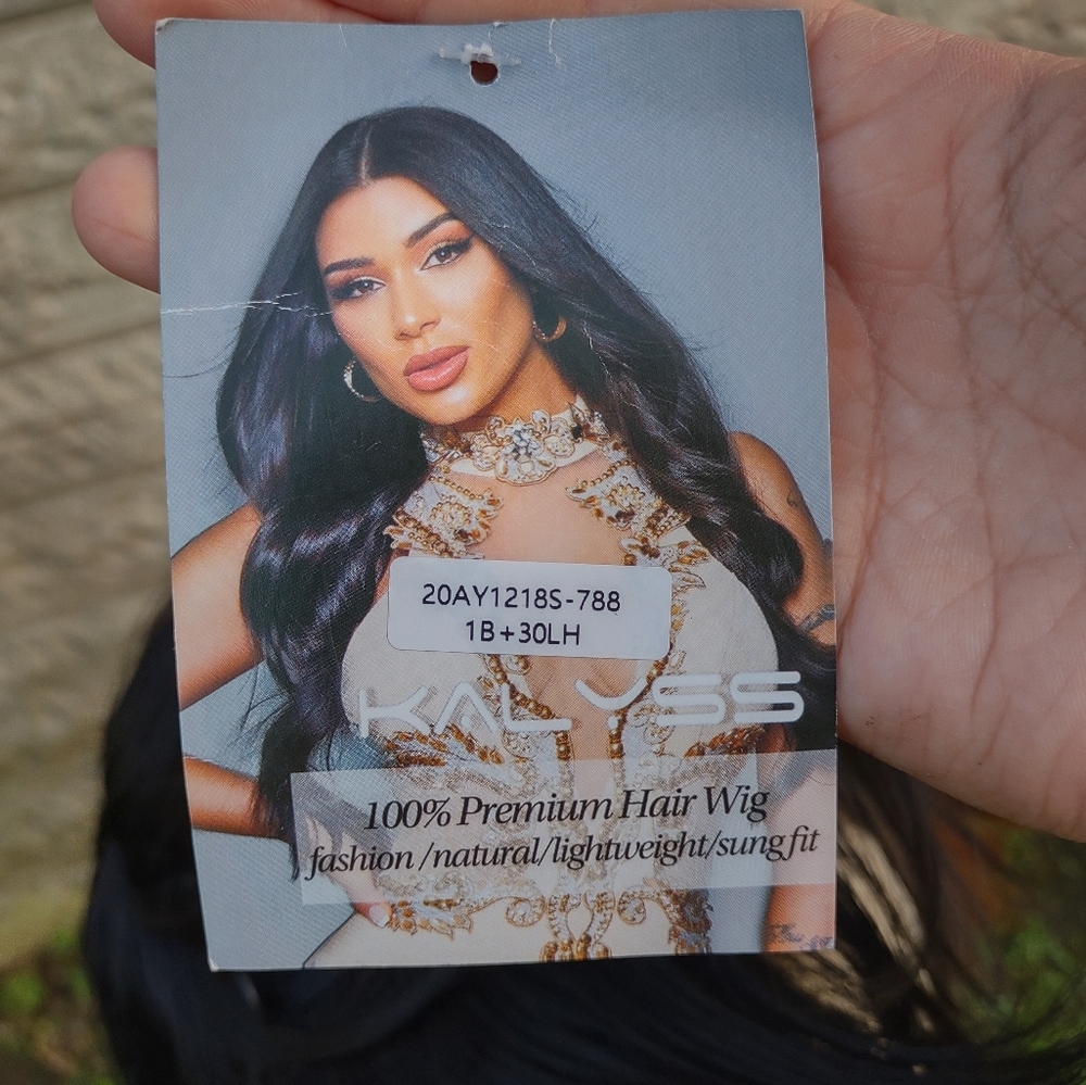❤️ 2/$20 Stylish Black and Brown Women's Wig - Picture 8 of 10